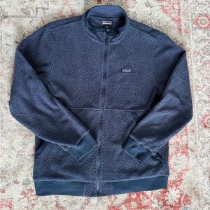 💙 Patagonia • Men's Navy Full-Zip Jacket